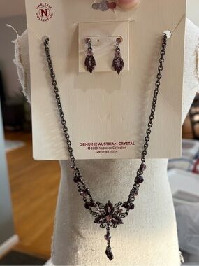 Noblesse Collection Australian Crystal necklace and earrings
